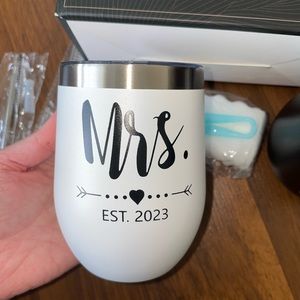 Mr and Mrs 2023 wine tumblers